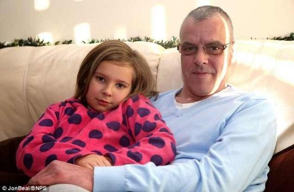 24D6A09100000578-0-image-m-6_1421680574423