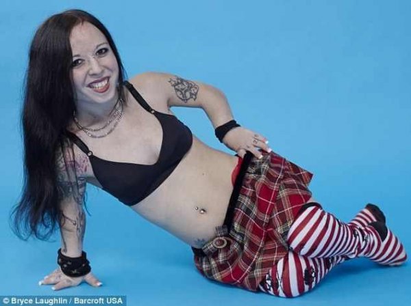 24F8BC8E00000578-0-image-m-34_1422019891874