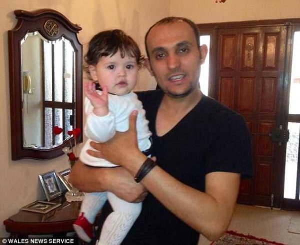 2531B63E00000578-2933063-image-m-67_1422633779075