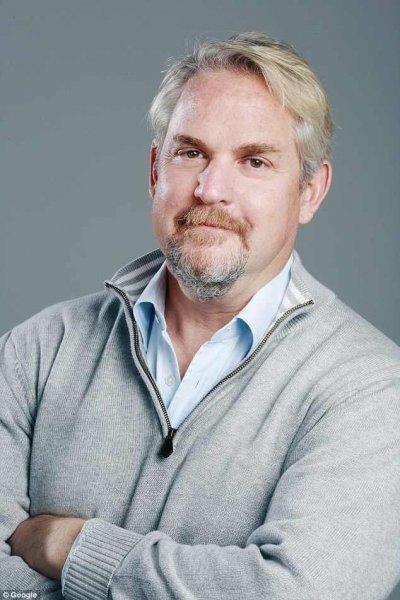 25390D0700000578-2934508-image-a-37_1422729475736